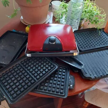 George Foreman Grill.
$80 Value photo 1