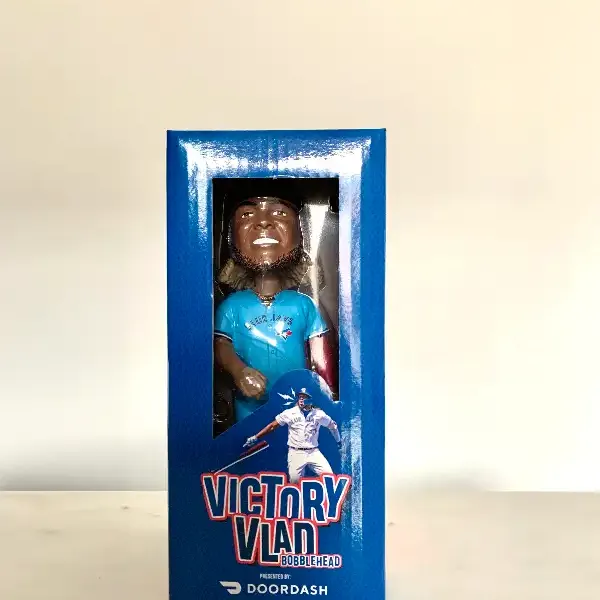 VICTORY VLAD BOBBLEHEAD - TORONTO BLUE JAYS VLADIMIR GUERRERO JR photo 6