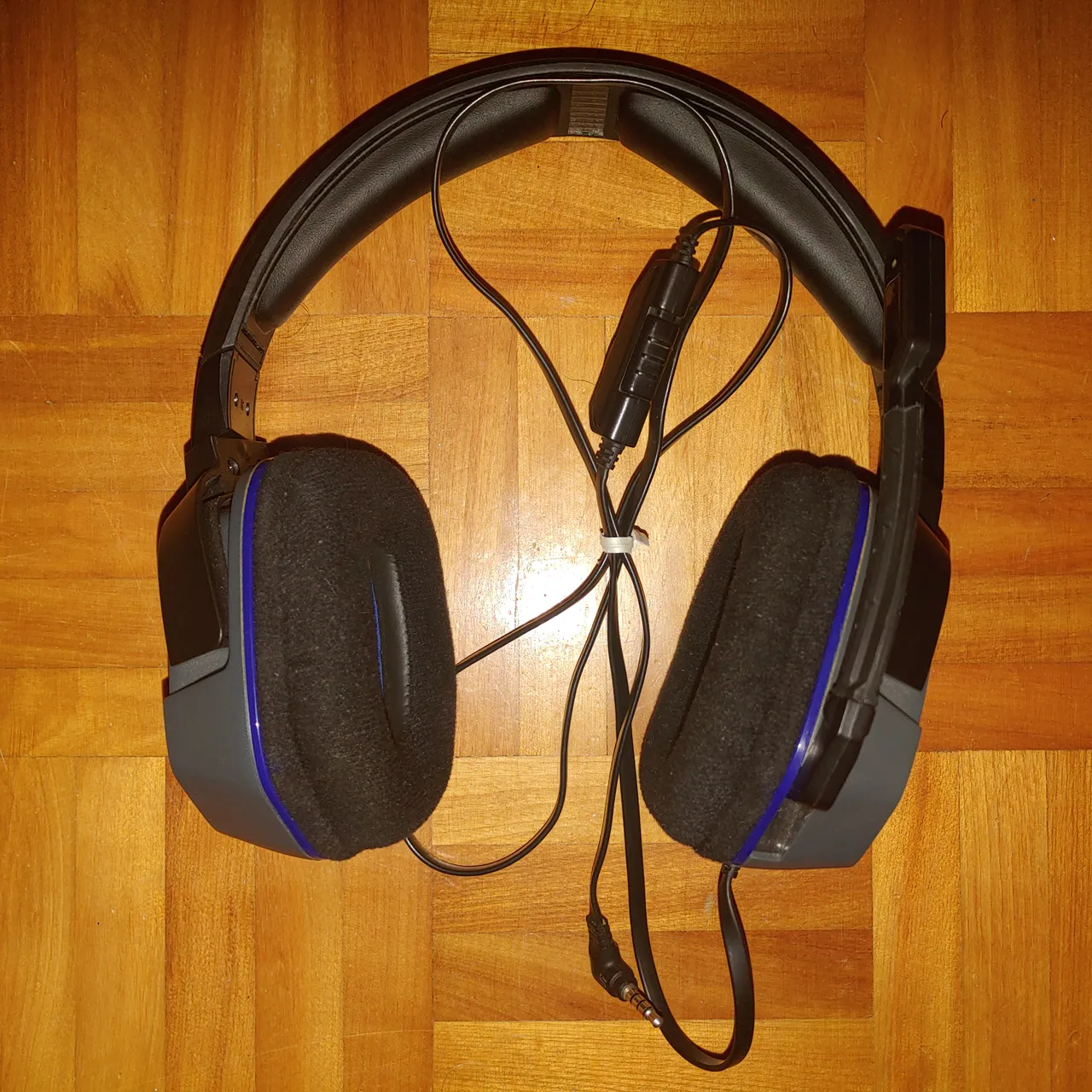 PDP Afterglow LVL 3 Wired Headset for PS4 LVL 3 Edition photo 1