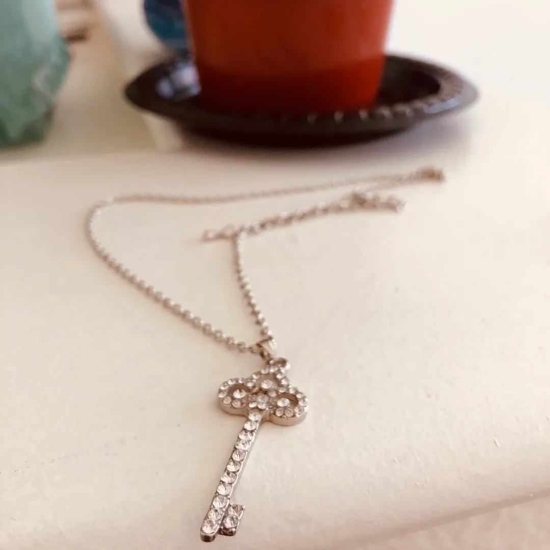 Silver Crystal Key Necklace photo 1