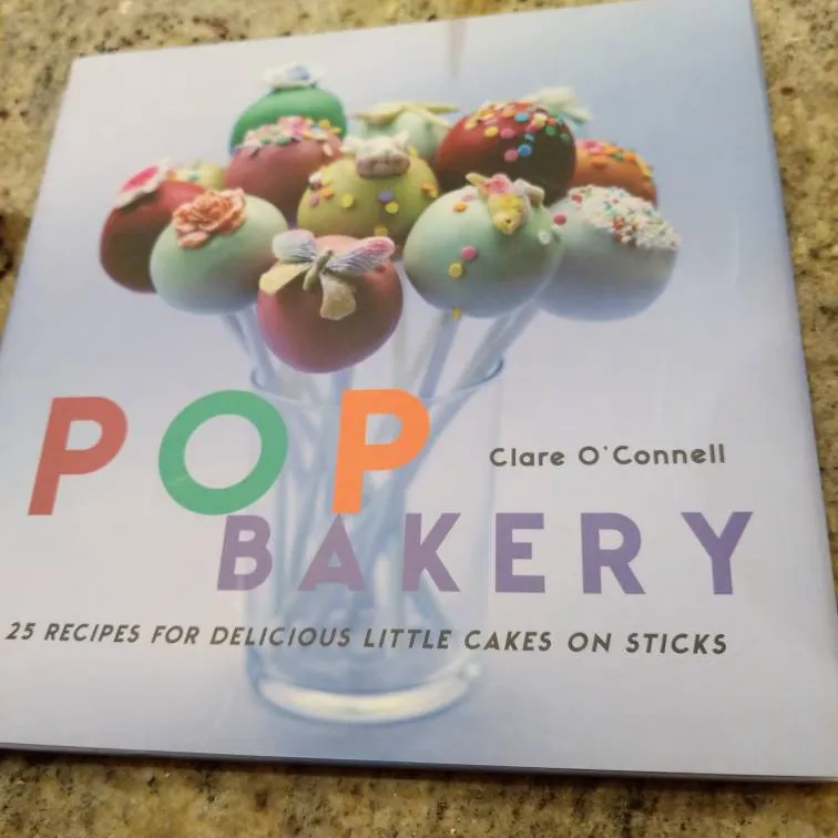 Cake Pops Book photo 1