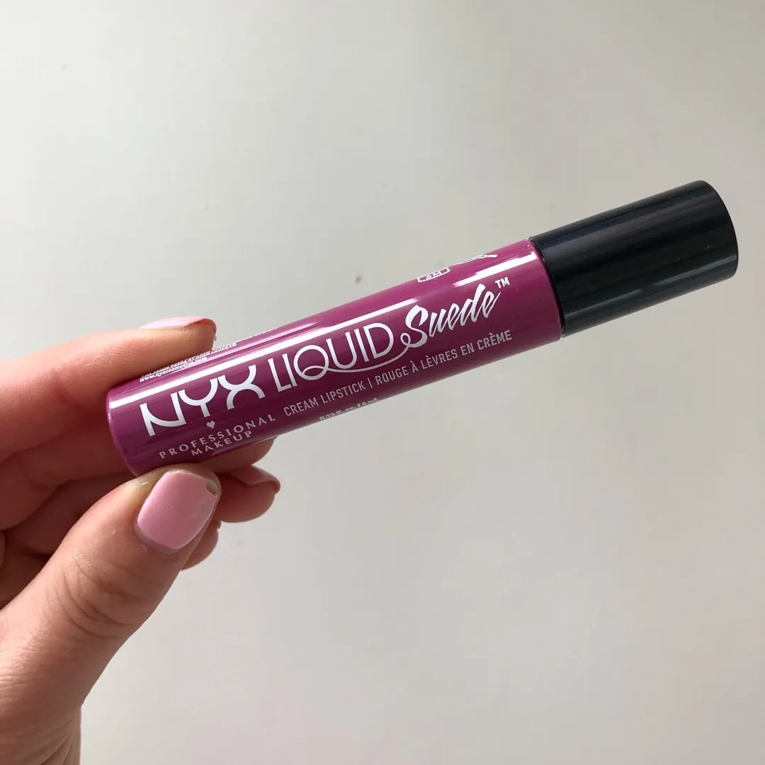 NYX Liquid Suede Lipstick photo 1