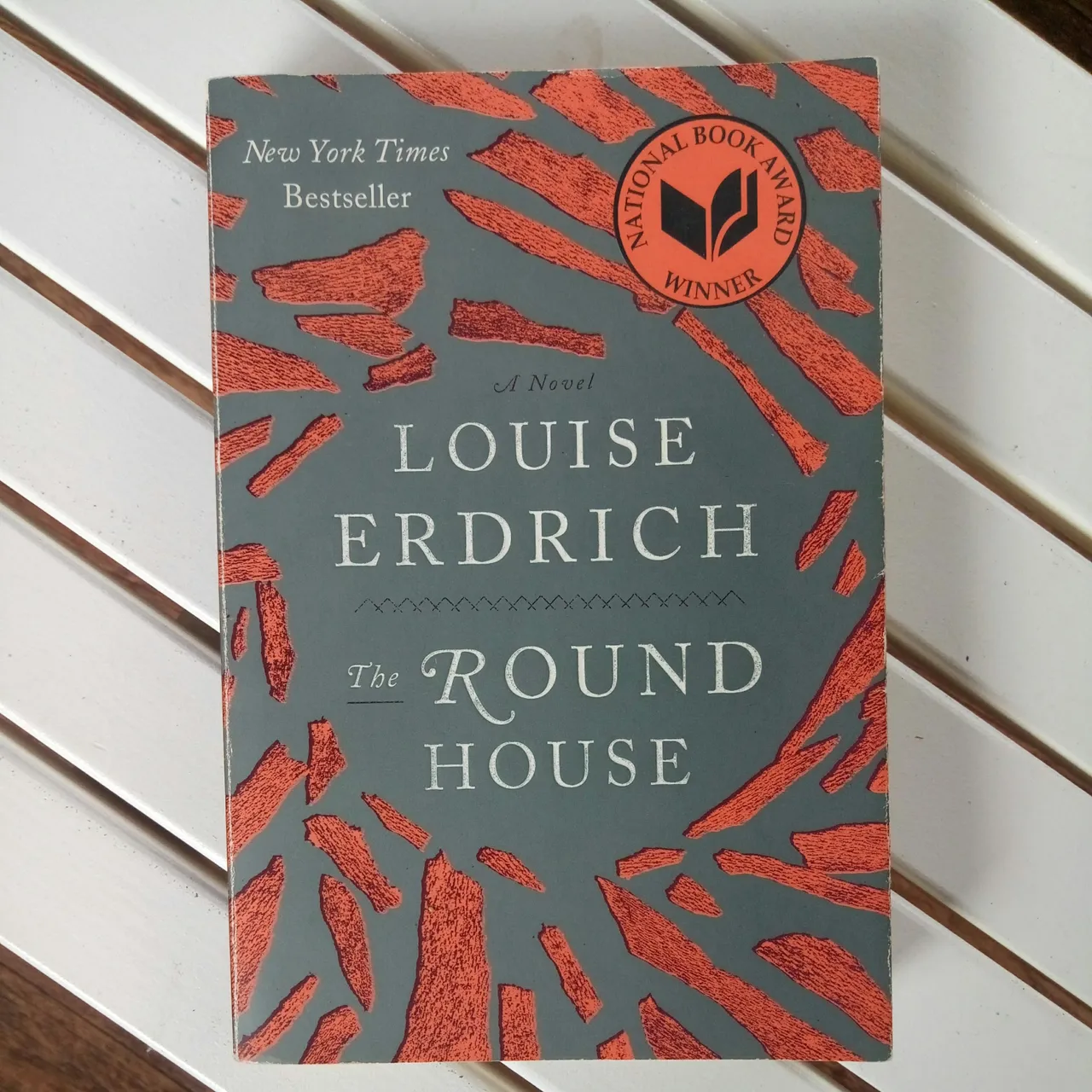 The Round House - Louise Erdrich photo 1