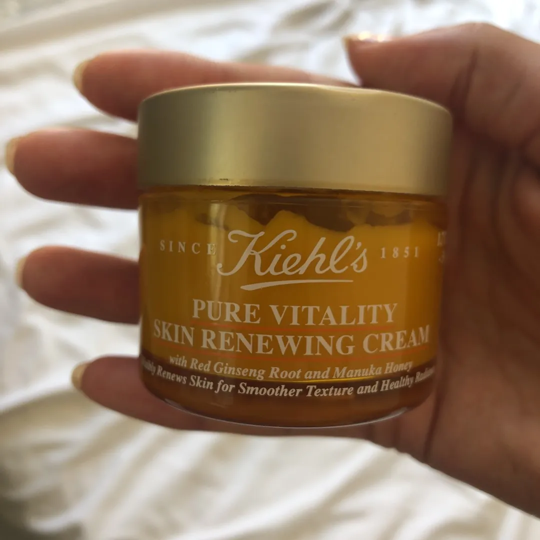 Kiehl’s Pure Vitality Skin Renewing Cream photo 1