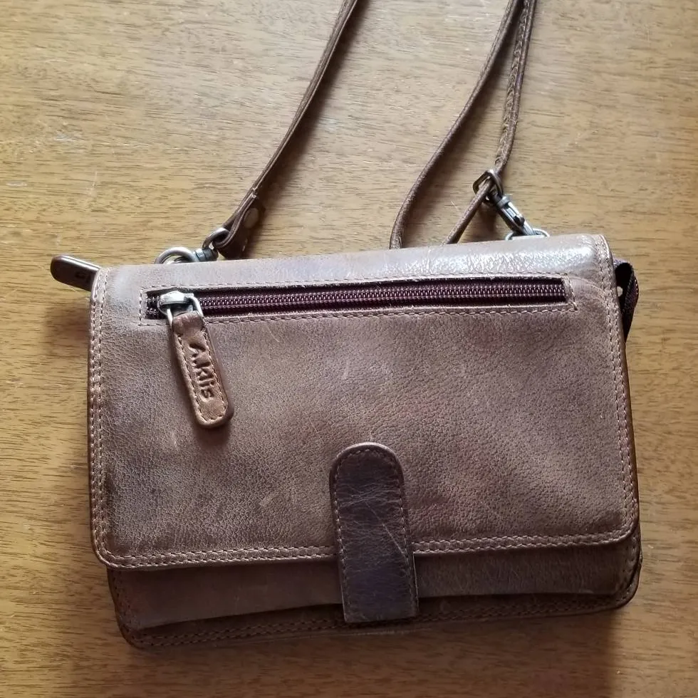 Leather purse/ wallet photo 1