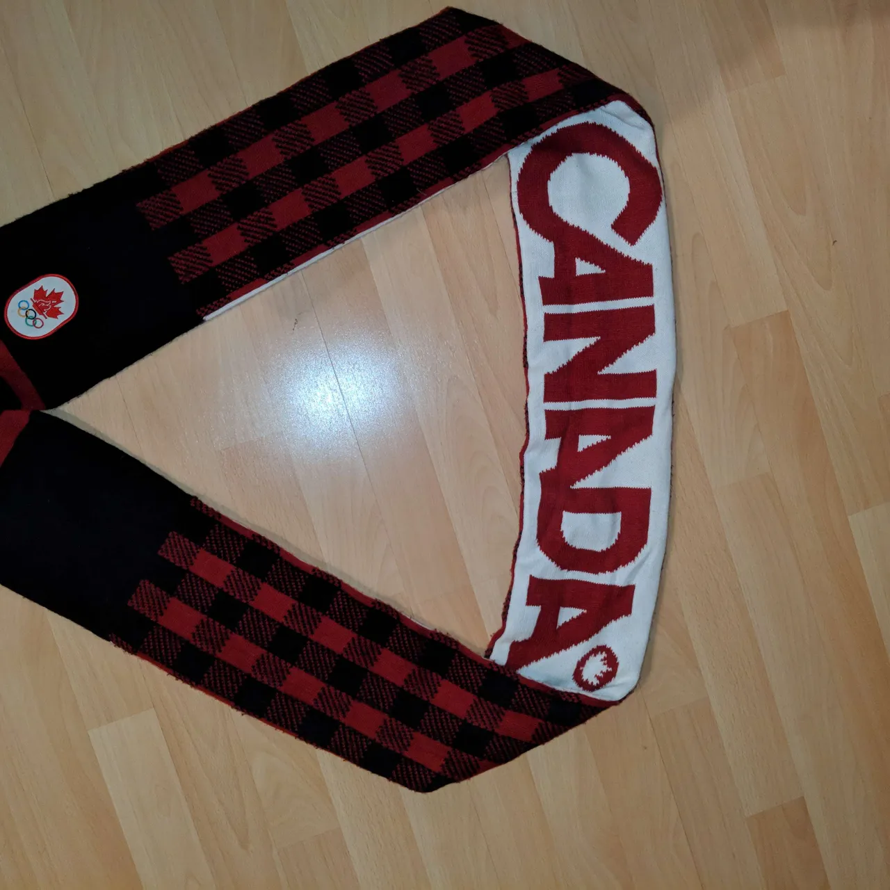 Canada scarf photo 1