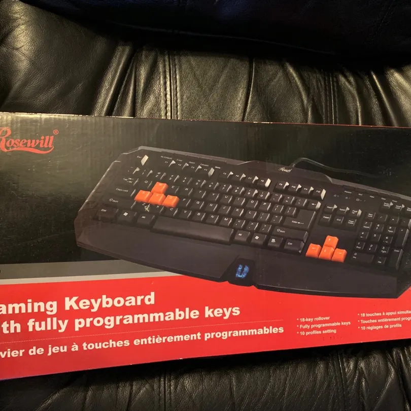 Gaming Keyboard photo 1