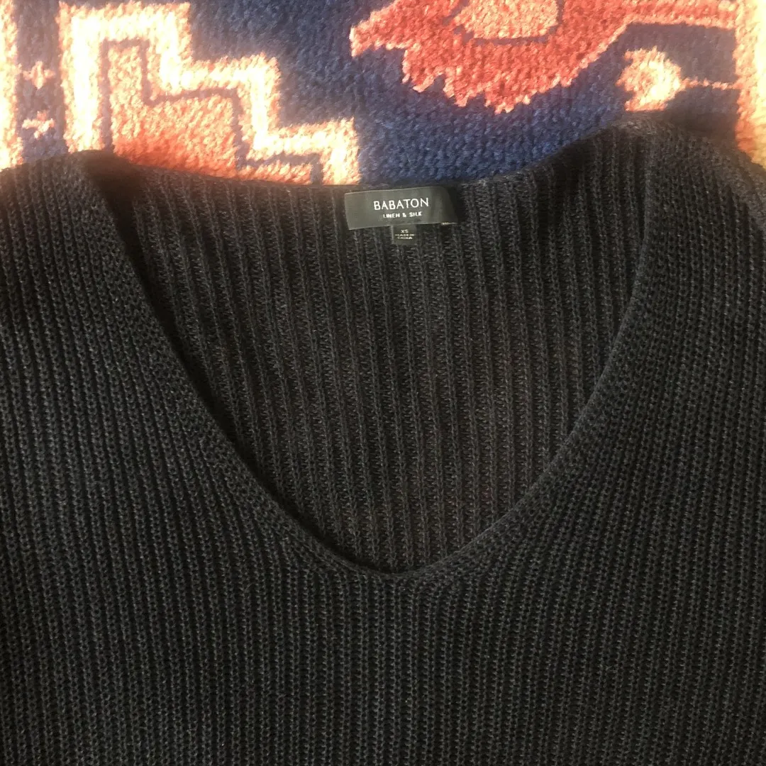 Babaton Linen & Silk Black Sweater photo 1