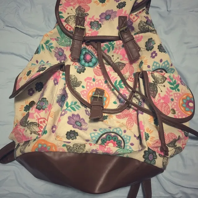 Floral backpack photo 1