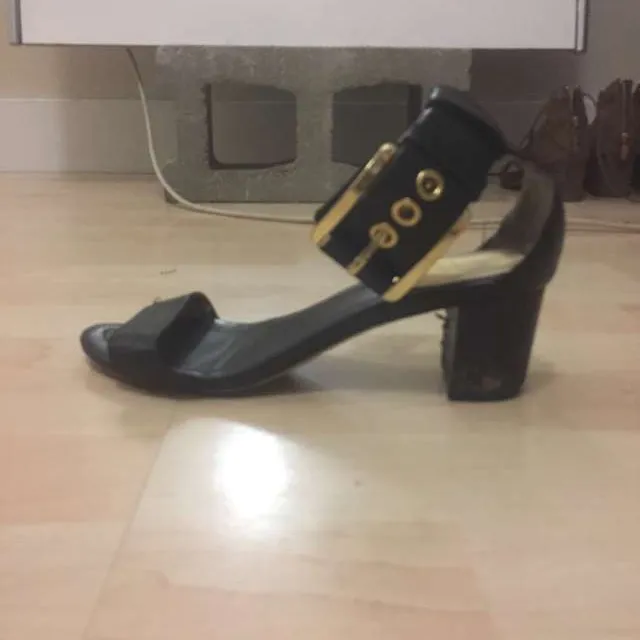 Michael Kors Sandals photo 3