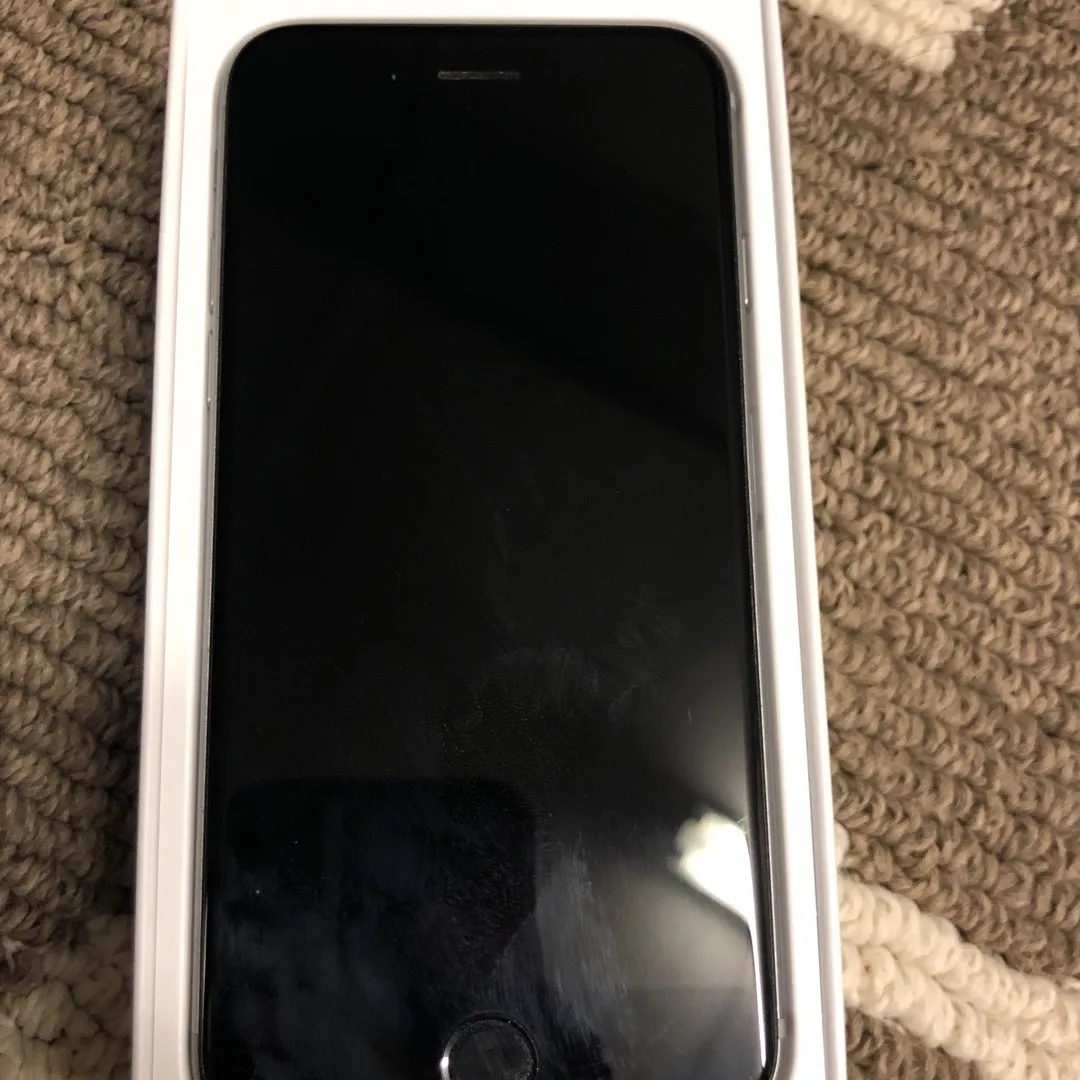 IPhone 6s 32 Gb Space Grey- Unlocked! photo 3