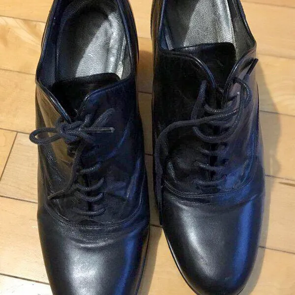 Black Heeled Shoes photo 4