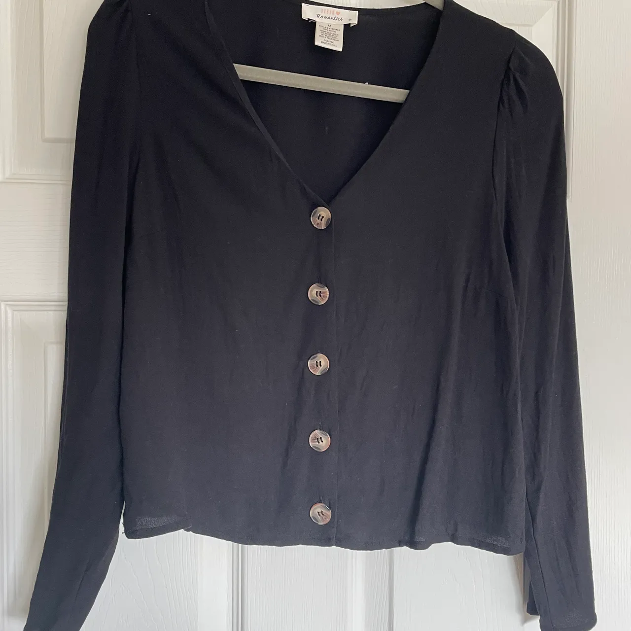 Black Button Cropped Long sleeve  photo 1