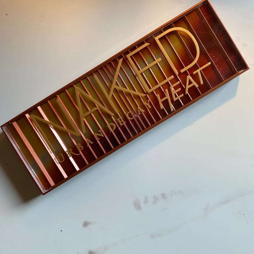 Urban Decay Naked Heat Palette photo 1