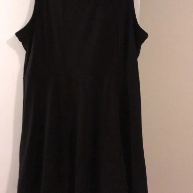 Black Dress photo 1