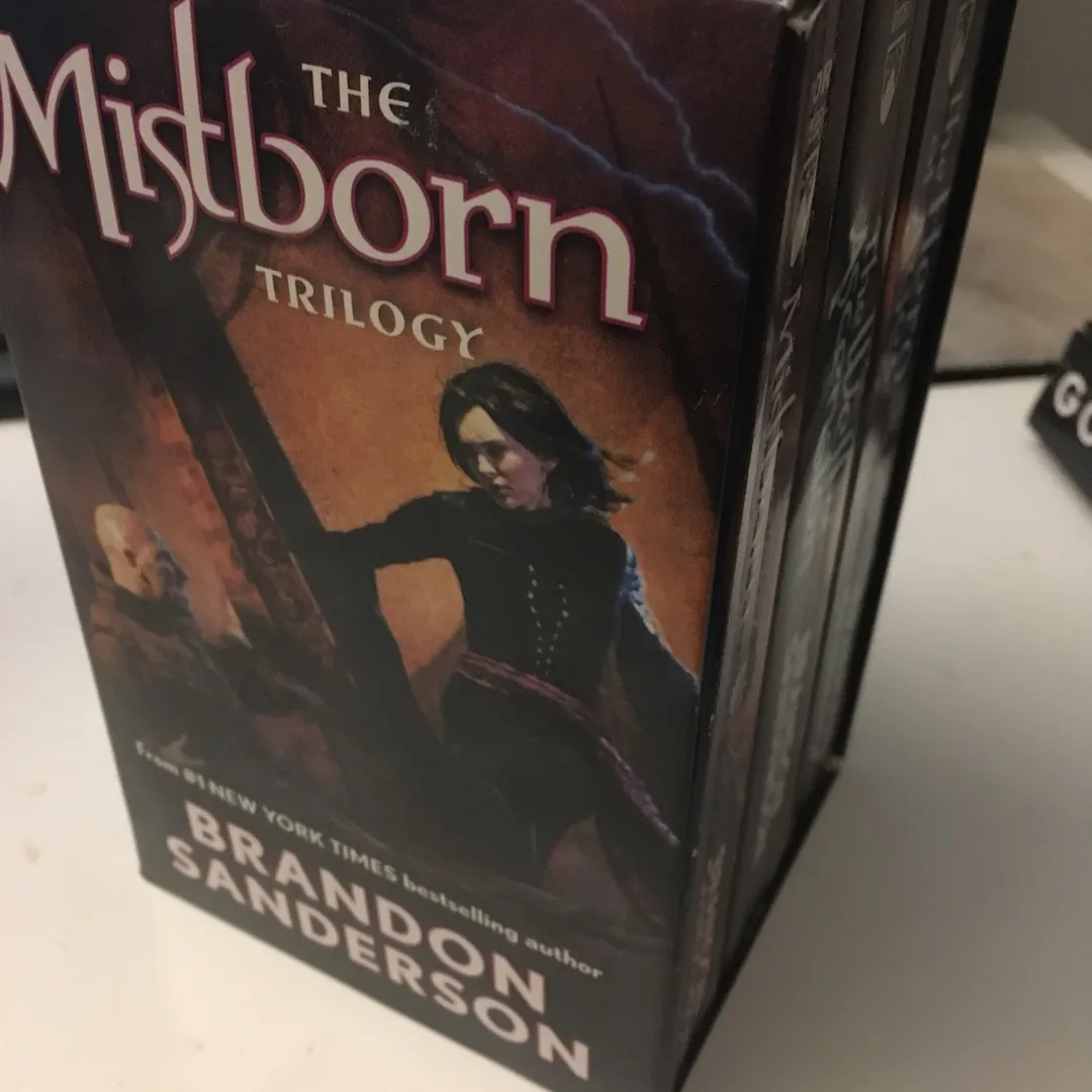 Mistborn Trilogy Book Set photo 3