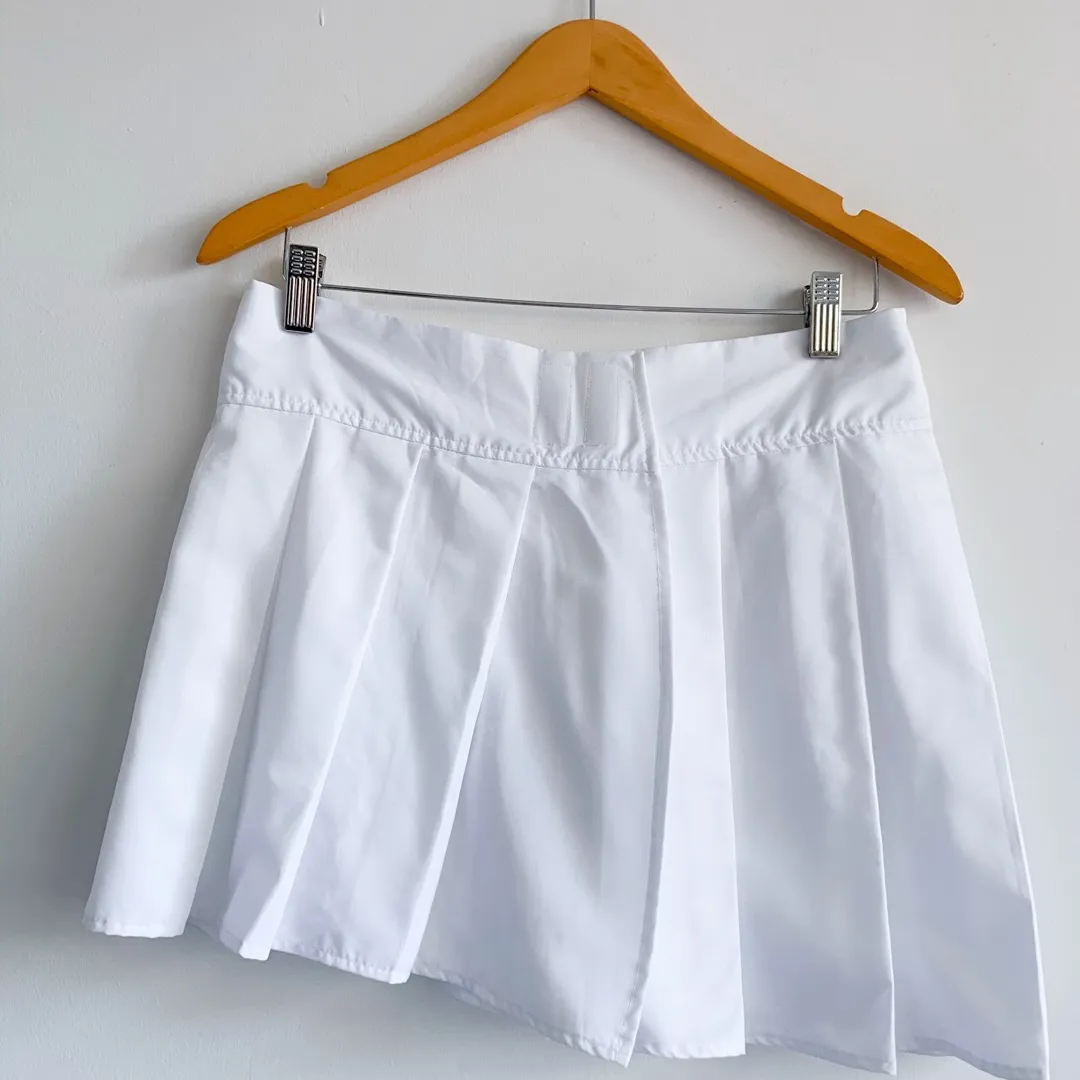 American Apparel White Tennis Skirt - Large photo 3
