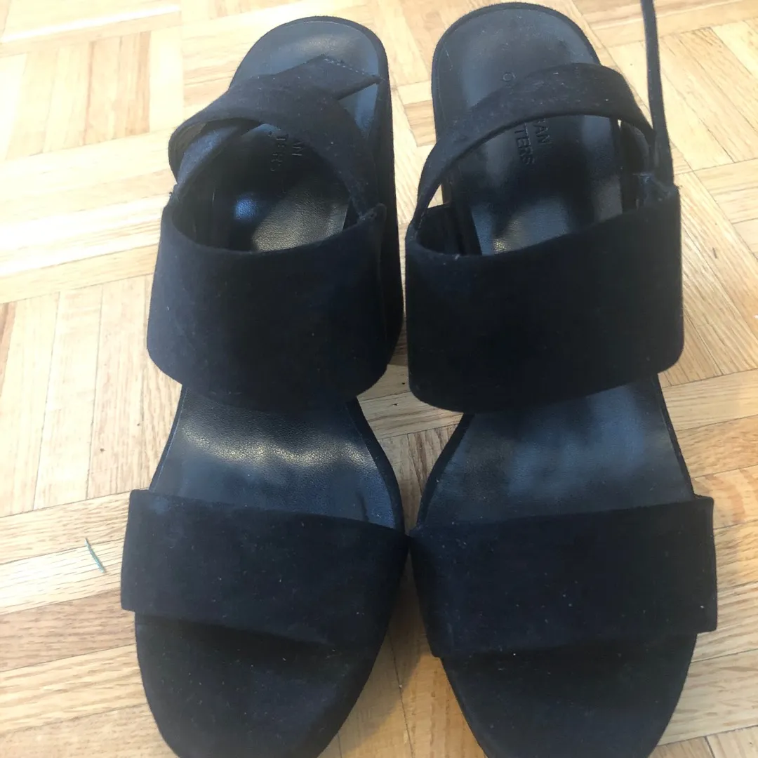 Black Heels size 7 photo 1