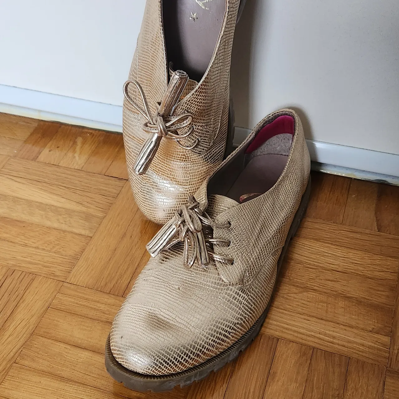 Gold Oxford shoes size 6.5 photo 1