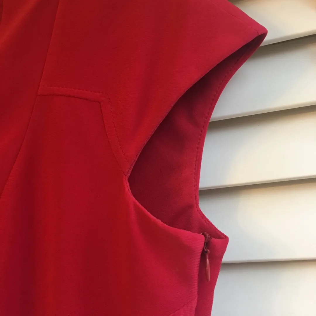 Red Dress Size 10 photo 4