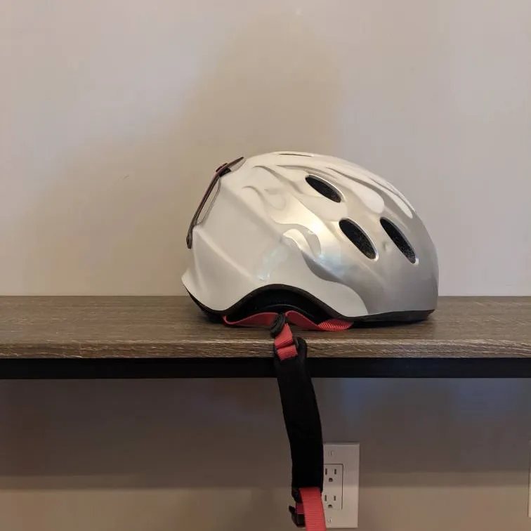 Giro ski Snowboard Women's Helmet photo 1