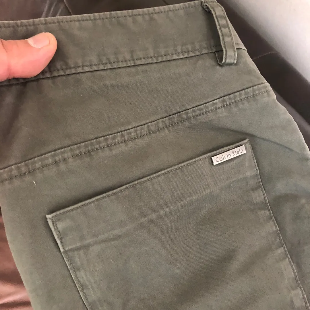 Calvin Klein Pants Size 32 Waist 32 Length Khakis photo 5