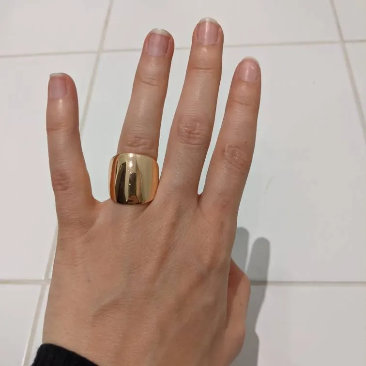 Large Golden Ring photo 1