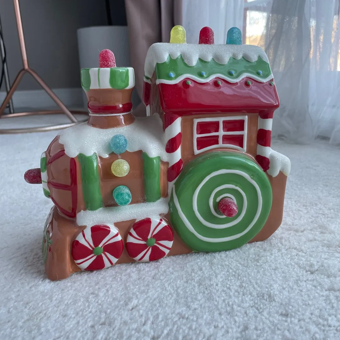 Holiday Themed Candy Train photo 1