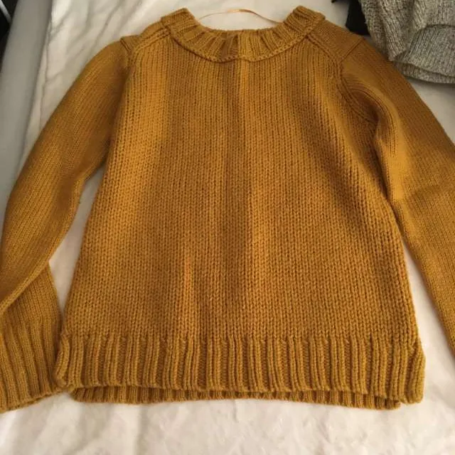 Zara Sweater photo 1