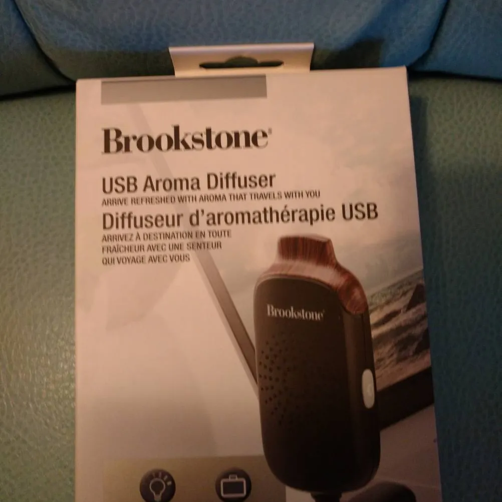 Brookstone USB Diffuser photo 1