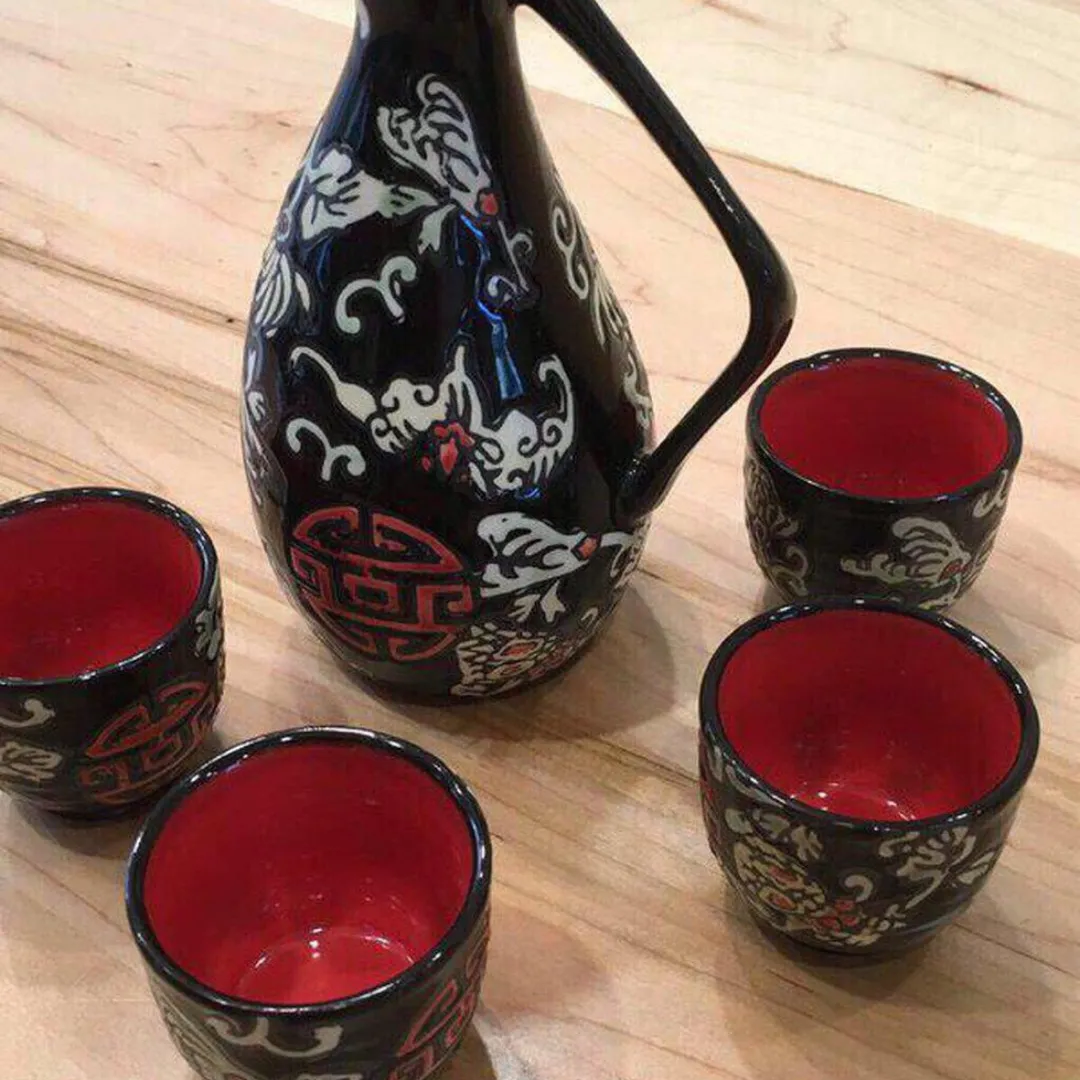 Sake Set With 4 Cups BNIB photo 3