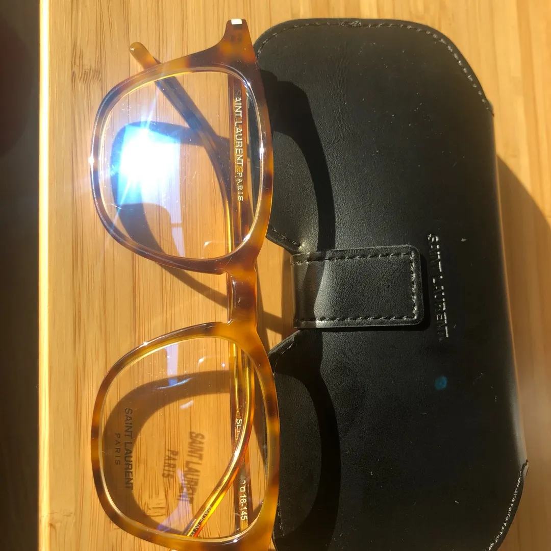 Saint Laurent unisex glasses/sunglasses Brand new photo 1
