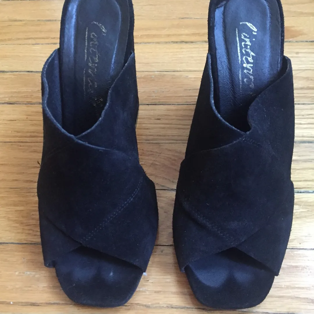 L’INTERVALLE Black Suede Shoes photo 5
