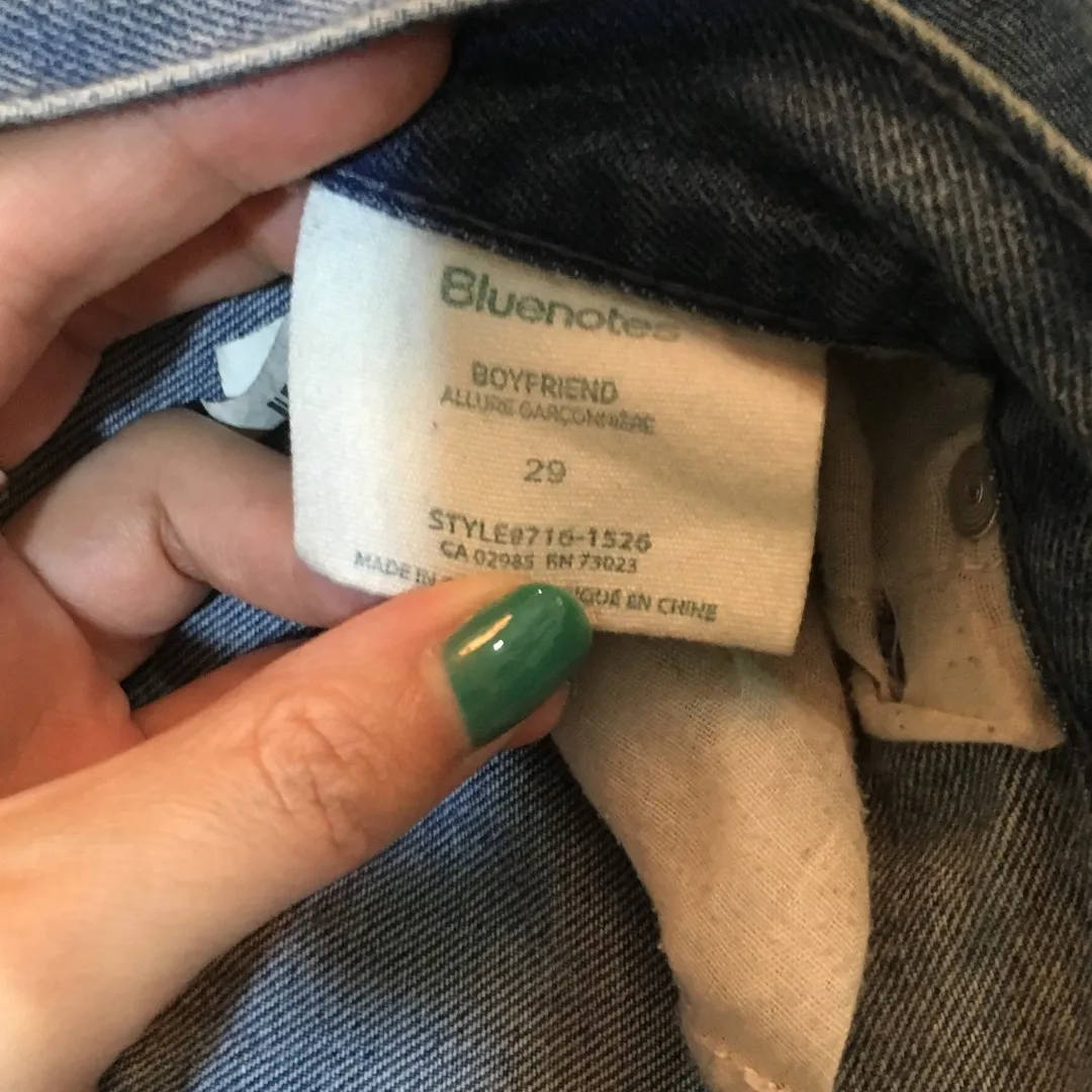 Bluenotes Boyfriend Distressed Size 29 Ladies Jeans photo 4