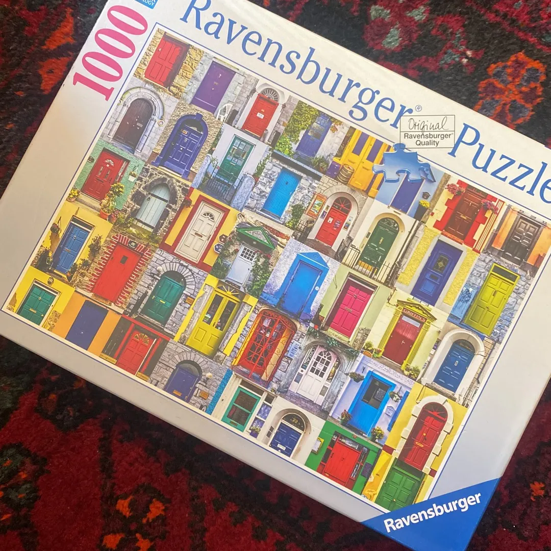 Ravensburger puzzle photo 1