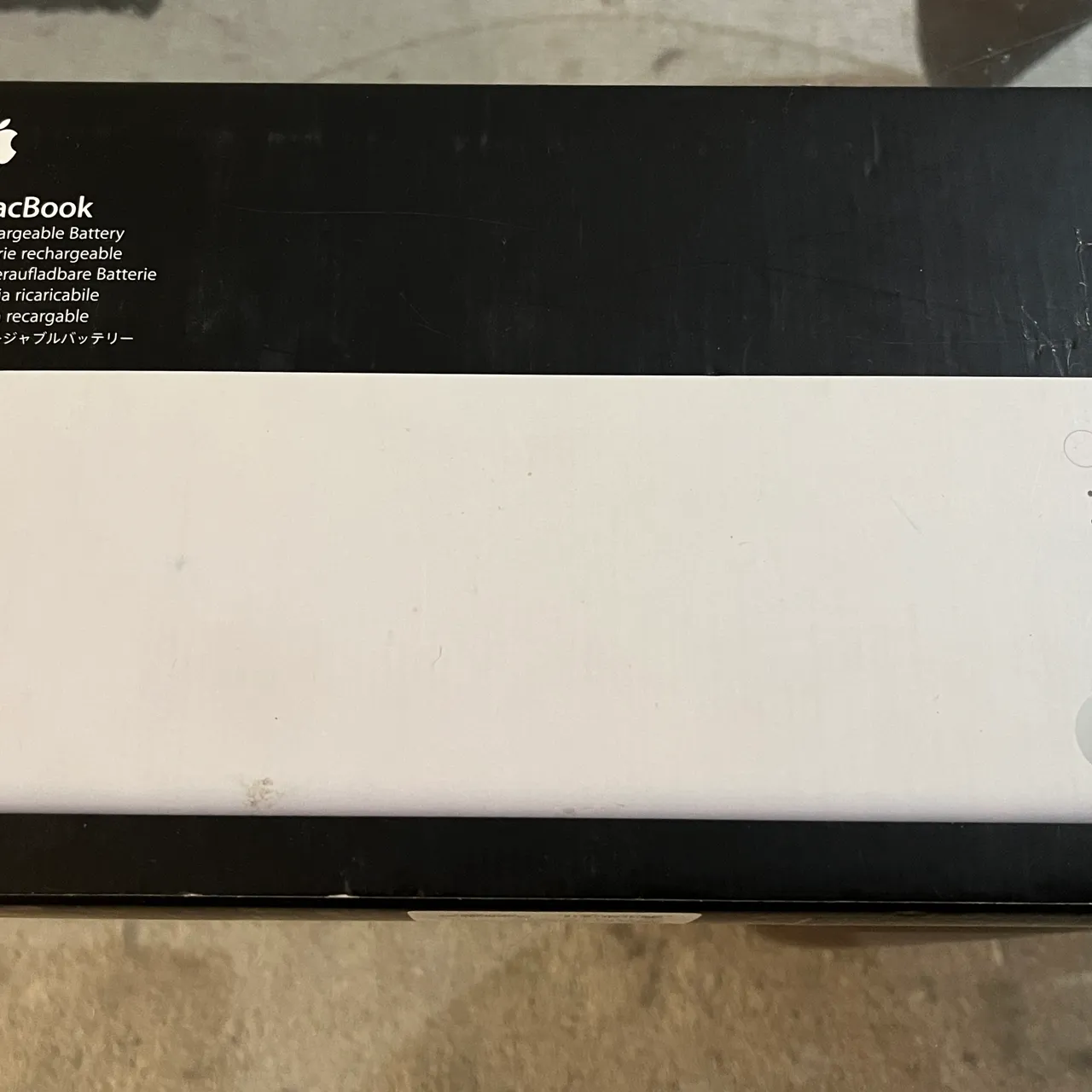 MacBook OEM Rechargeable Battery, A1185 photo 4