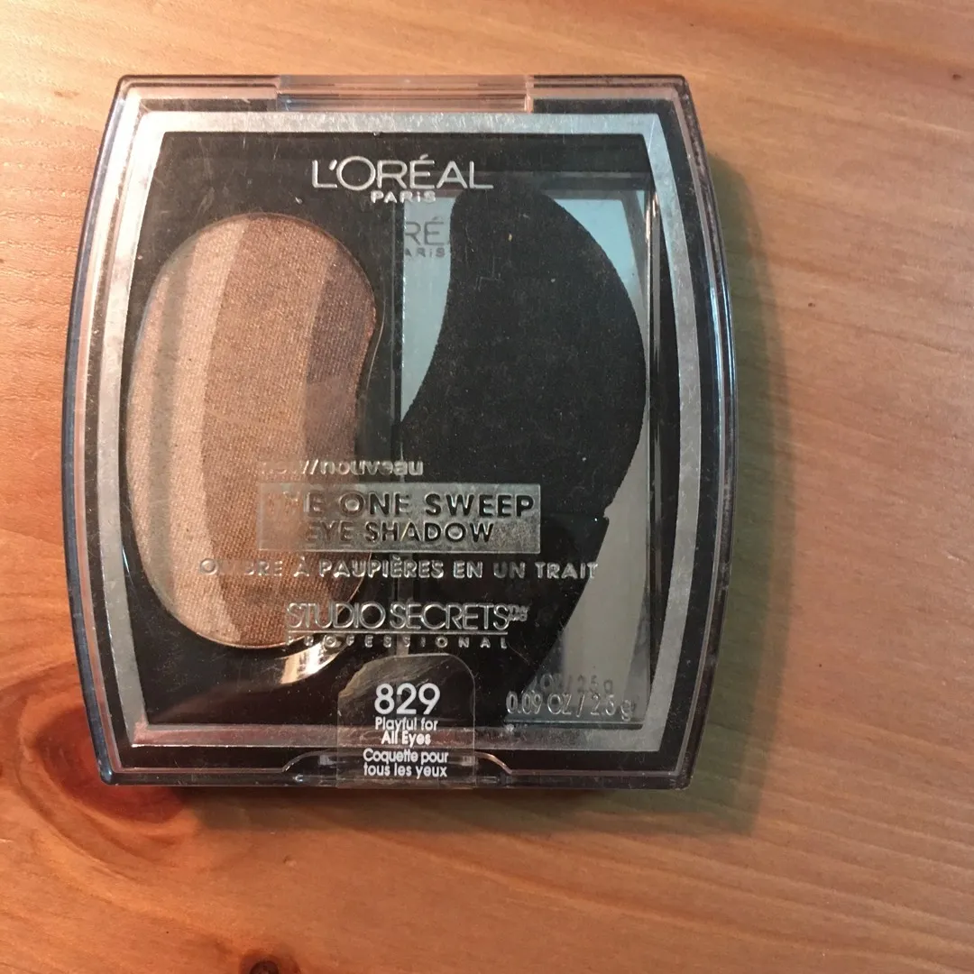 L’Oréal one-sweep eye shadow photo 1