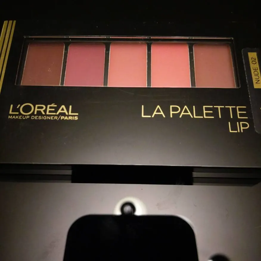 New And Unopened L'Oreal Lip Palette photo 1
