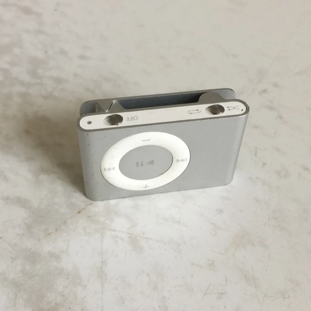 Apple iPod Shuffle photo 1