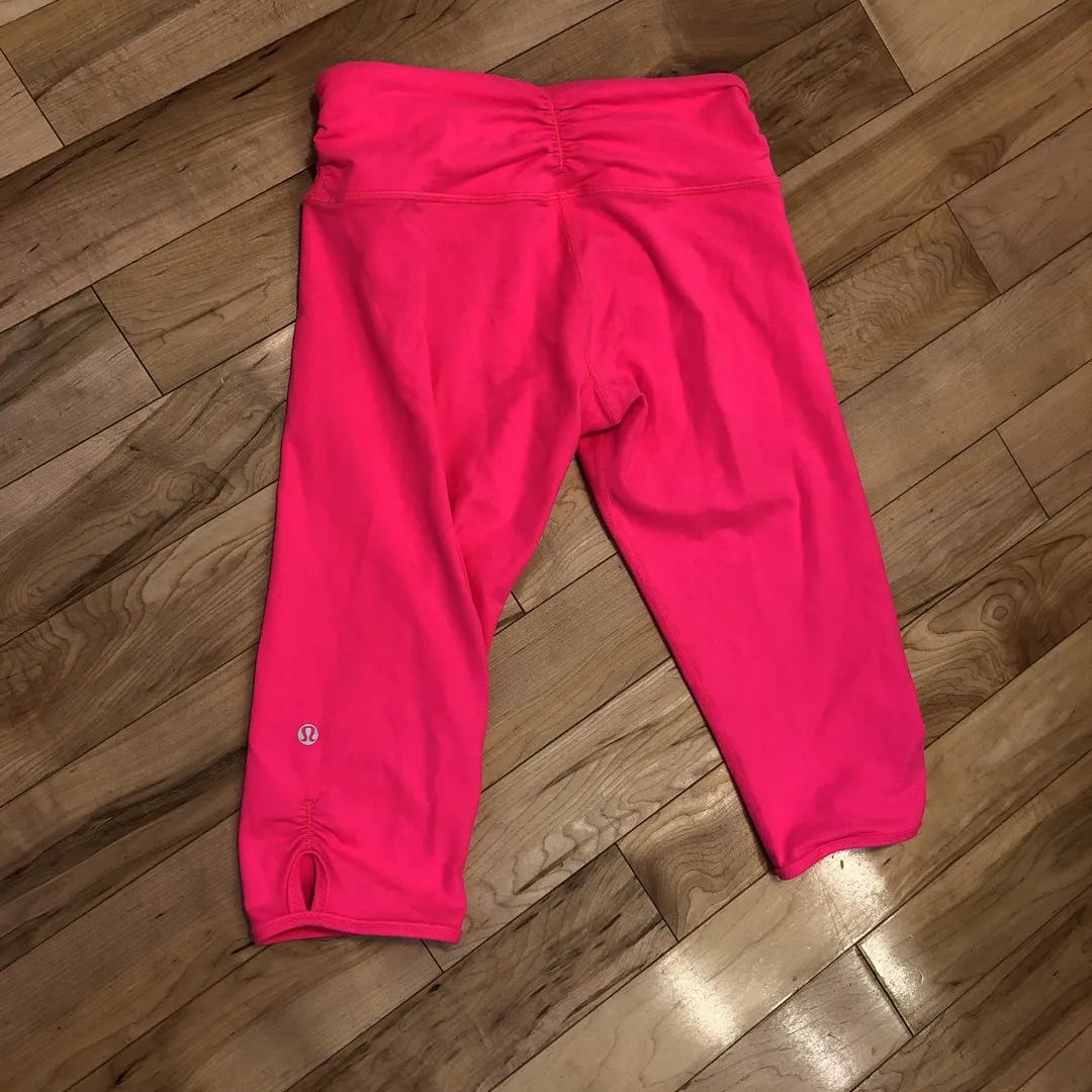 Lulu Lemon Neon Pink Workout Pants photo 1