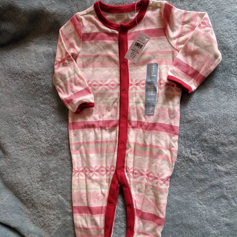 Sleeper Baby gap 3-6 Mths, NEW With Tags photo 1