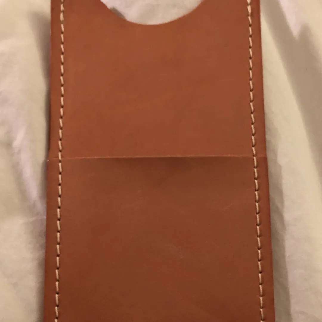 Handmade Leather iPhone 6/7 Case photo 3