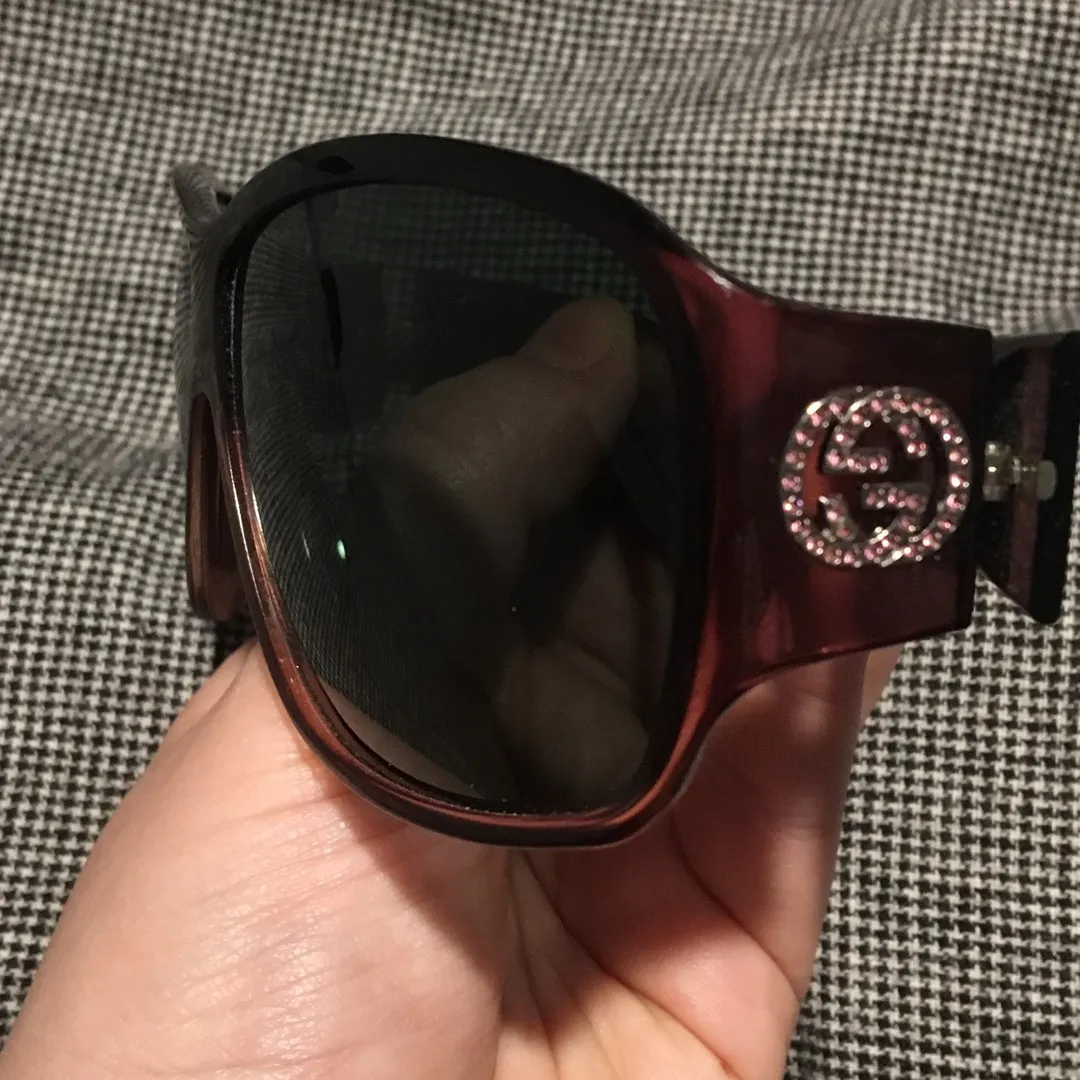 Real Gucci Sunglasses photo 4