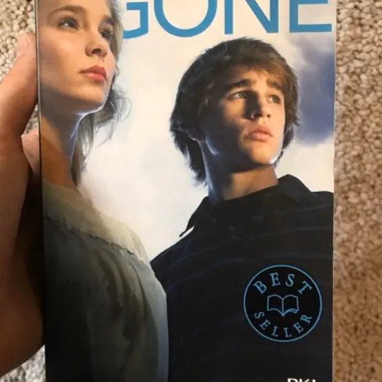 Gone, book one photo 1