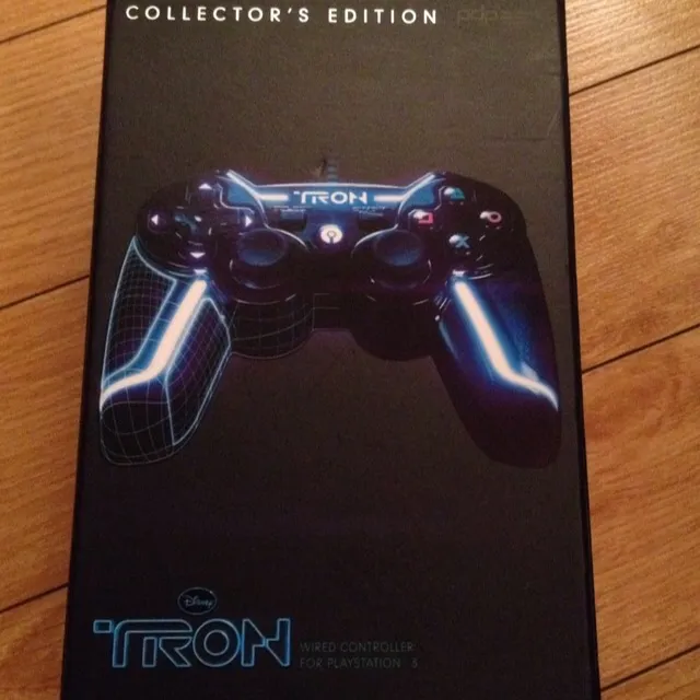 Tron Special Edition Controller For PS3 photo 4