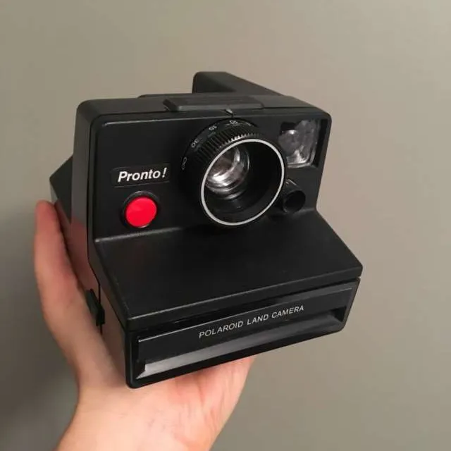Pronto Polaroid Camera photo 1