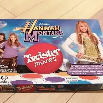 Twister Moves (Hannah Montana edition) photo 1