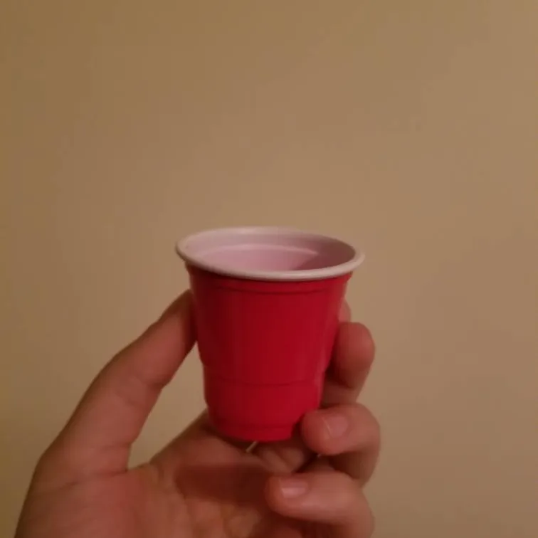 Single Tiny Solo Cup photo 1