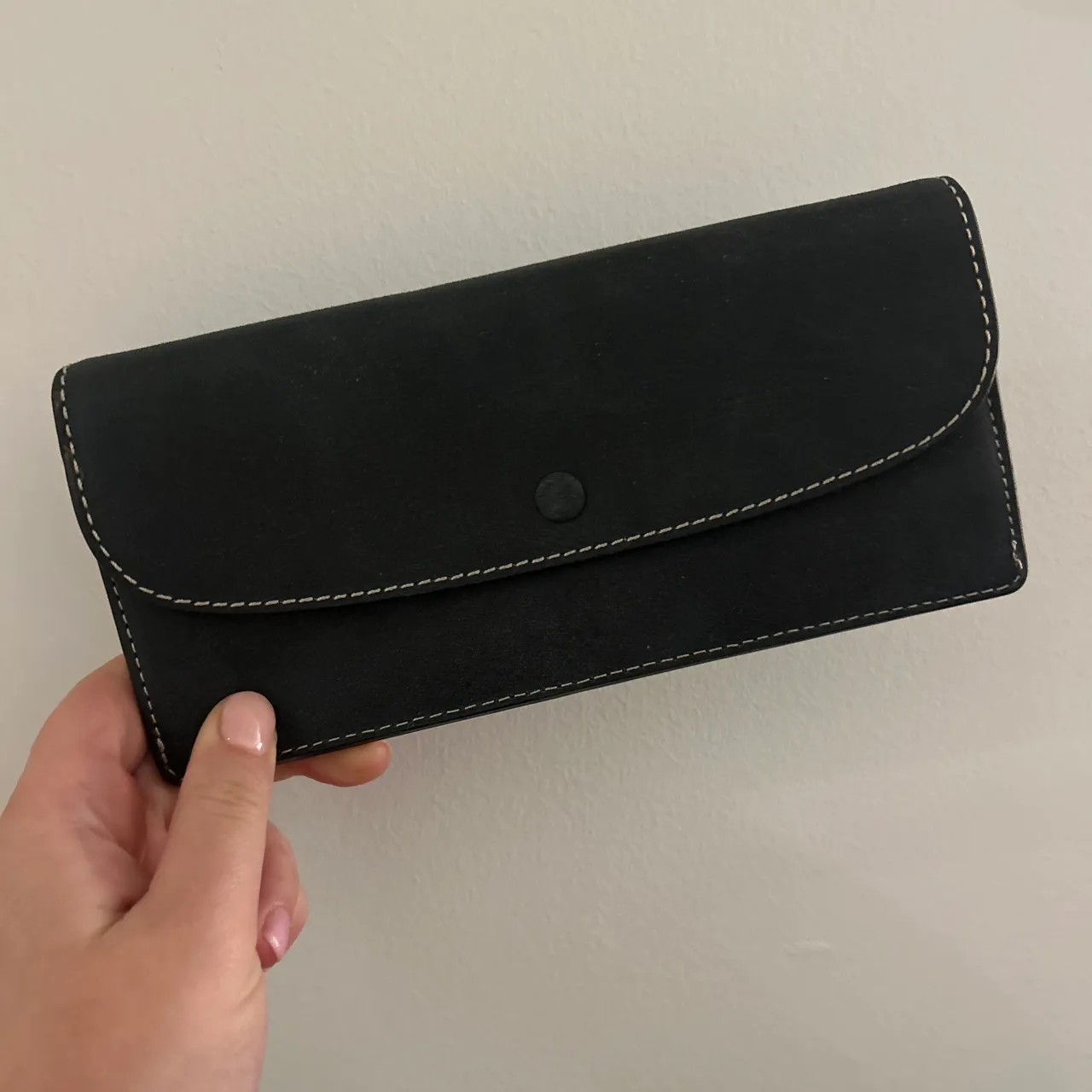 Roots Wallet  photo 1