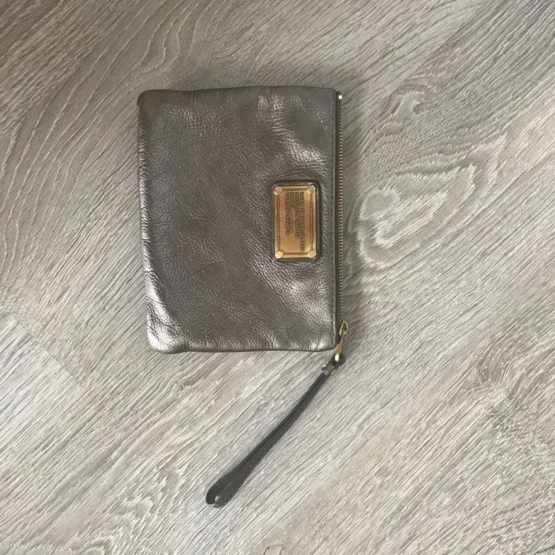 Marc Jacobs Wallet Wristlet Medium Size photo 1